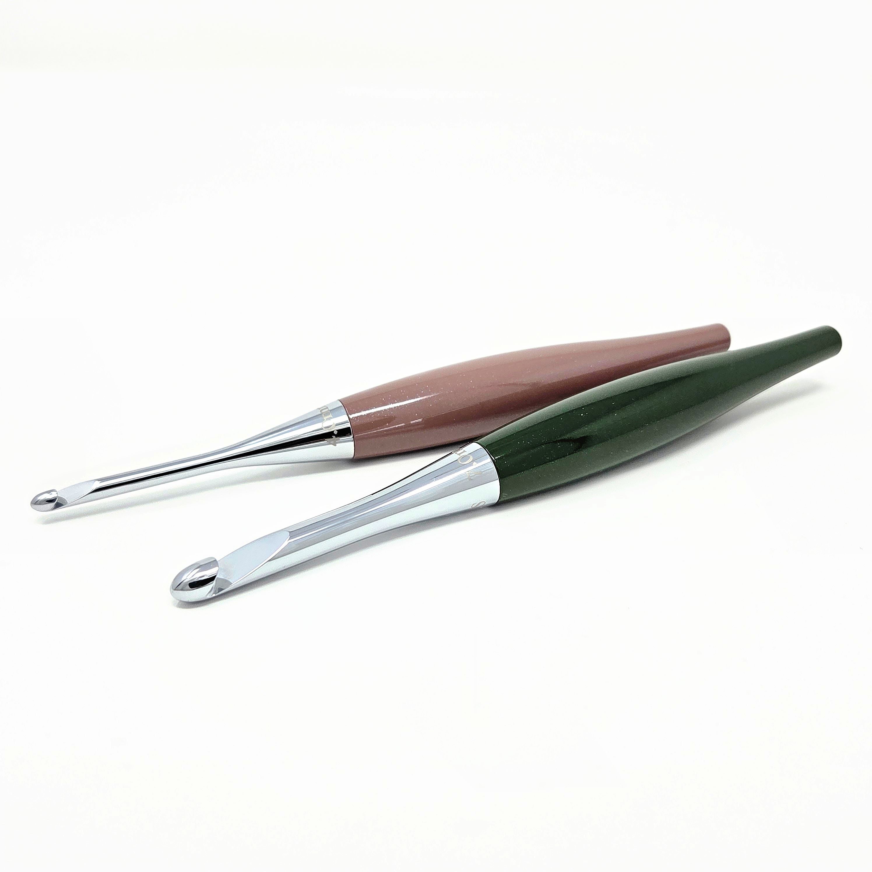 Odyssey® II Crochet Hook in Mocha Mousse Odyssey II FurlsCrochet 