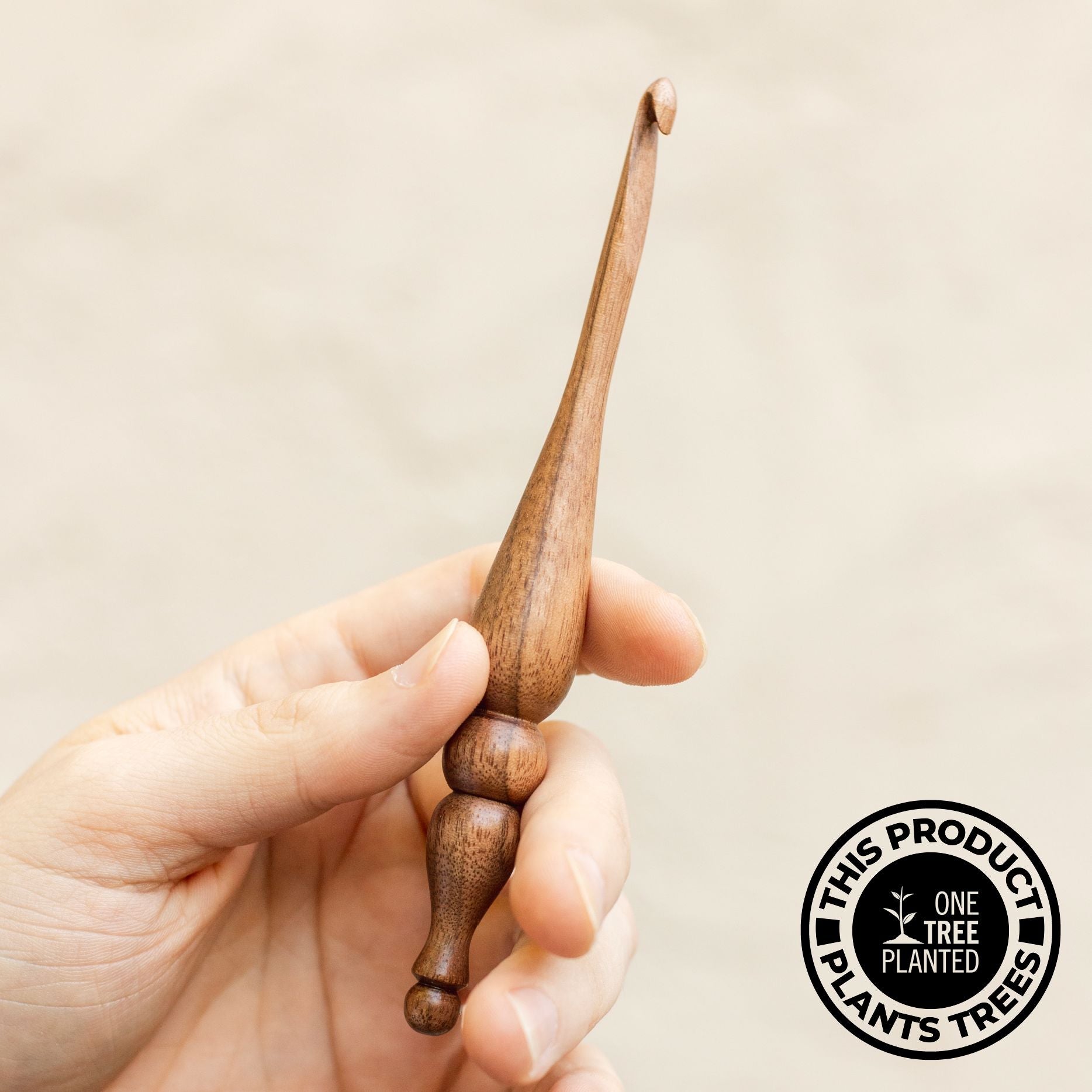 Alpha Series American Walnut Crochet Hook Alpha Hook FurlsCrochet 4.00mm (G) 
